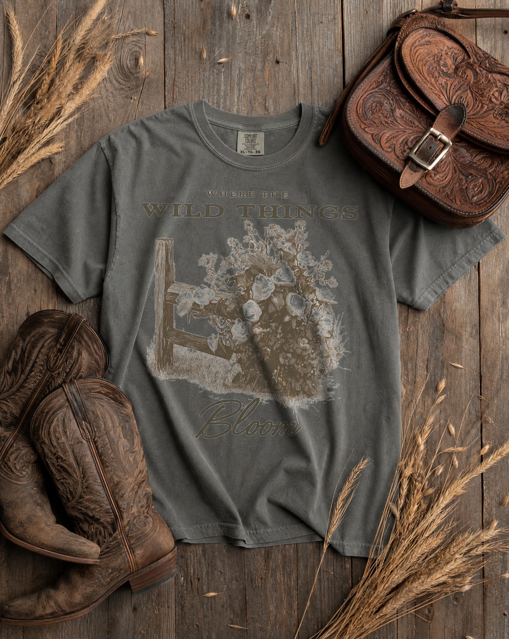 ash_flat_lay_001