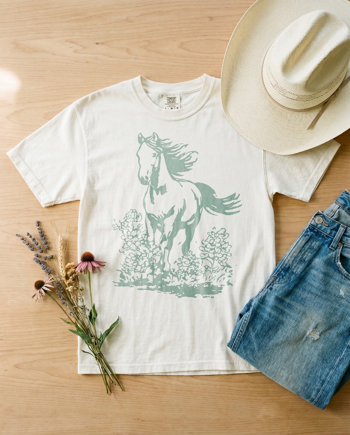 ivory_flatlay_001